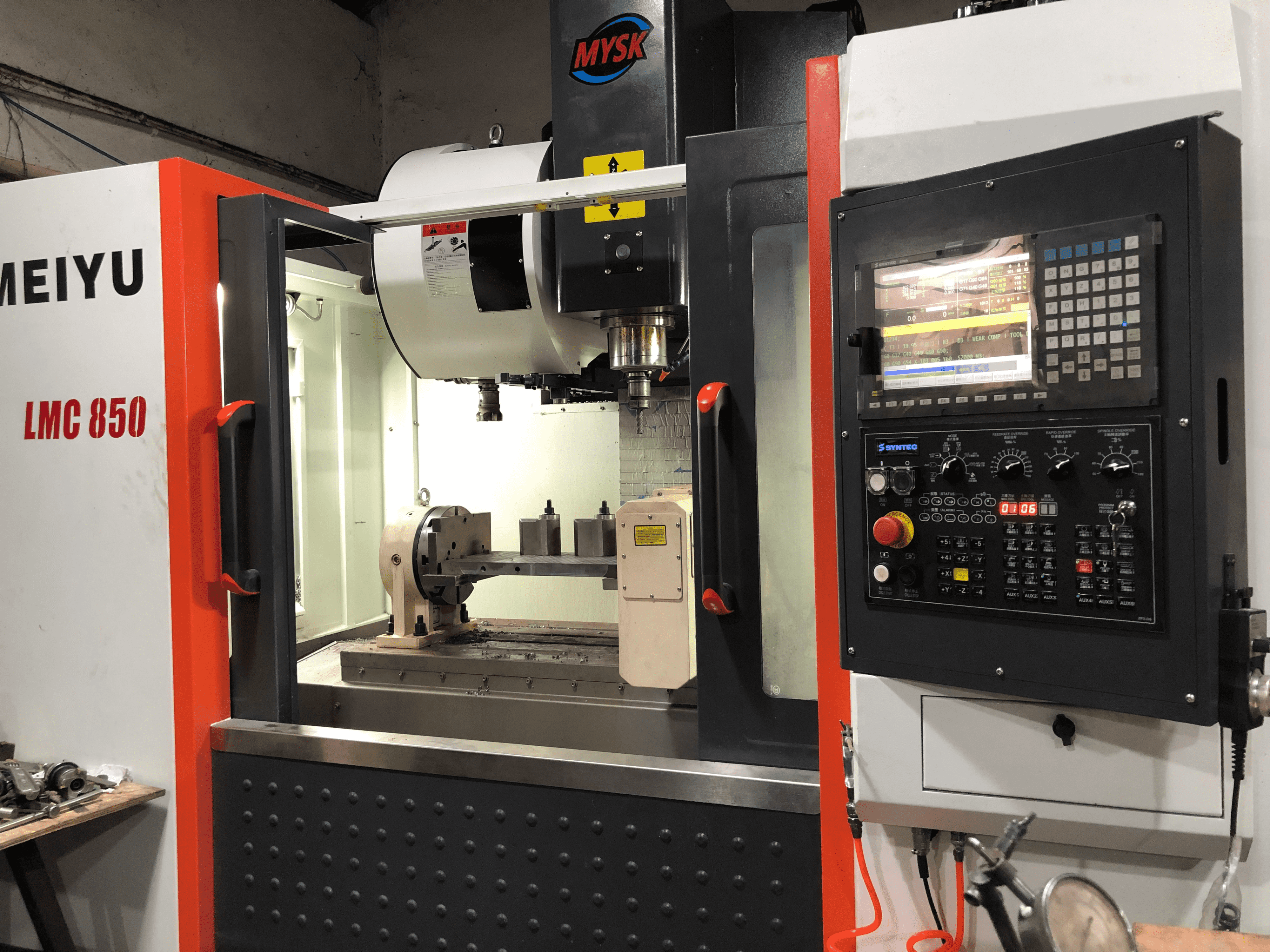 4 axis CNC Center-tuya