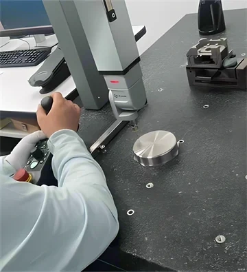 Geometric tolerance checking