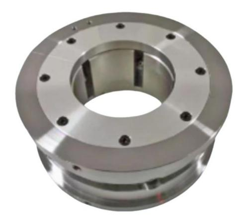 Tilting tile bearing bush