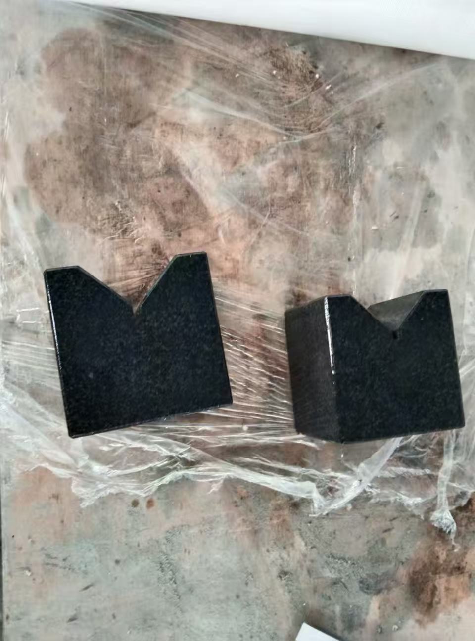 granite/marble v blocks: core positioning tool for precision centering, inspection, and machining of shaft parts