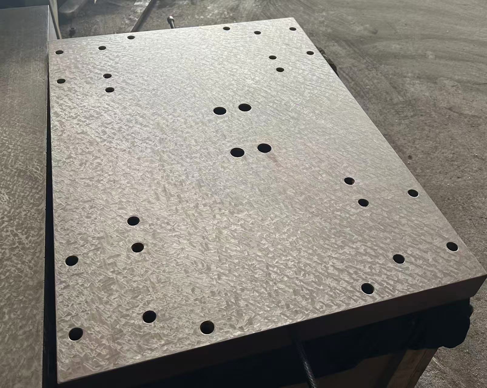 document title: cast iron scraped flat plate product specification