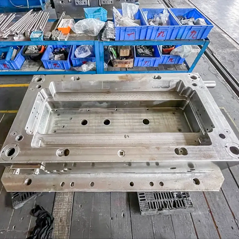 Plastic Injection Mold Design Mould with Mold Base Plate Cutomized High Quality Single&Multiple Cavity Tool