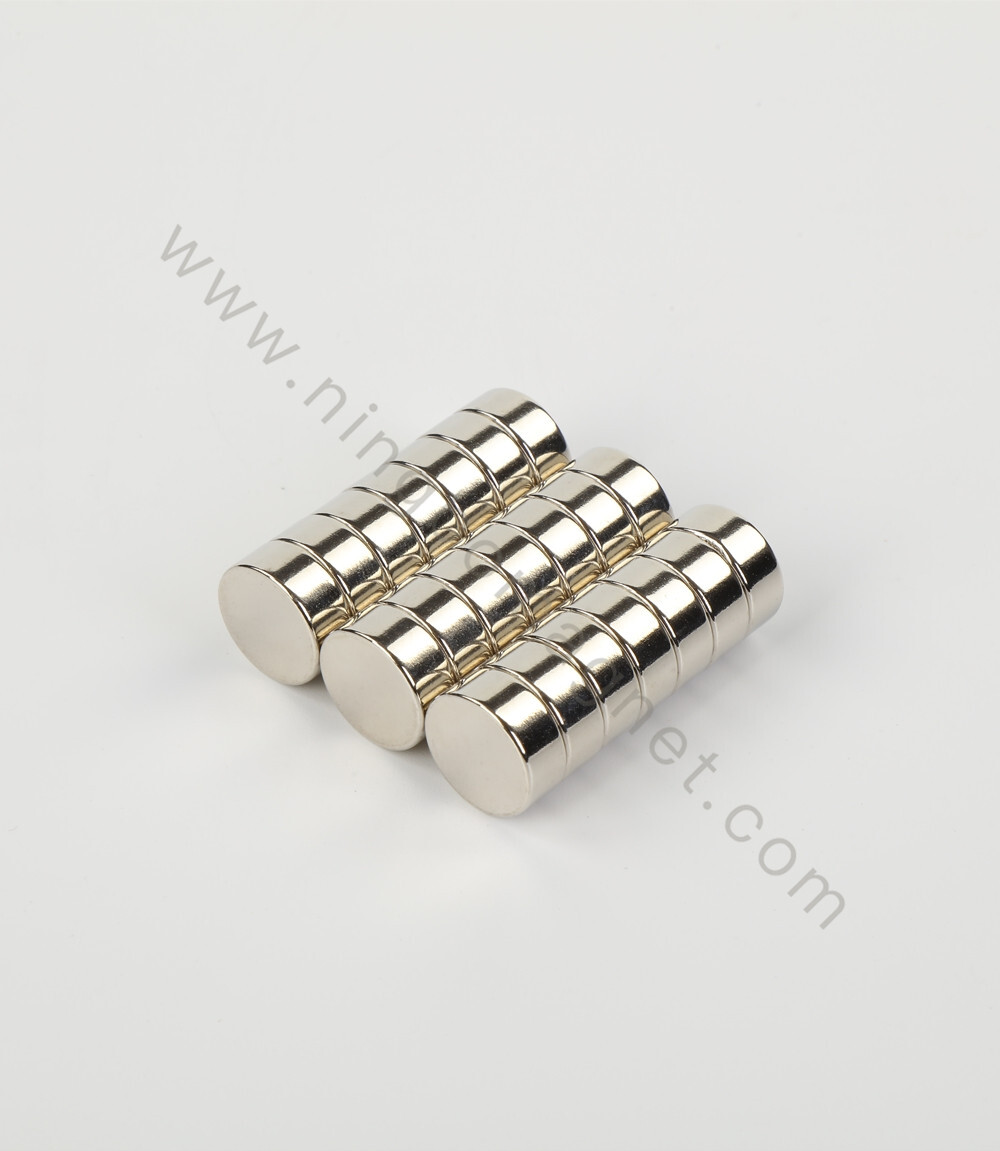 Customized Disc Magnet Sintered Neodymium Iron Boron Strong Round Magnet