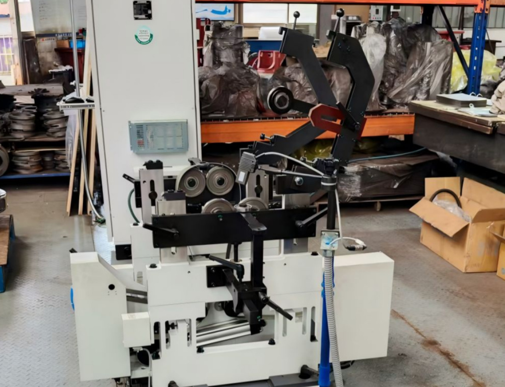 Horizontal_Hard-Bearing_Balancing_Machine
